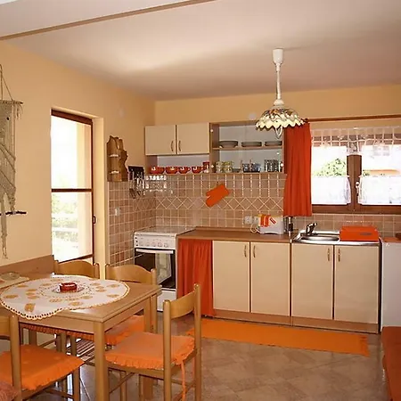 Apartament Pergola Kukljica
