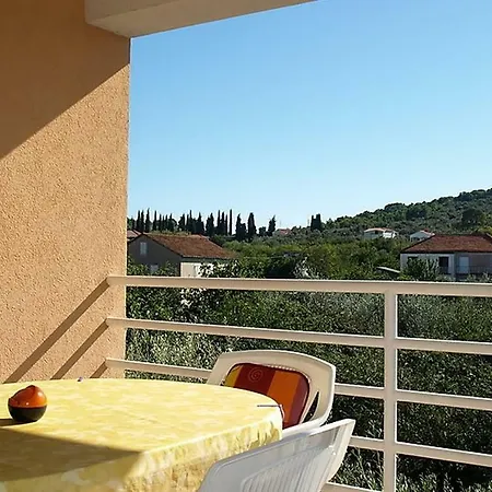 Pergola * Kukljica